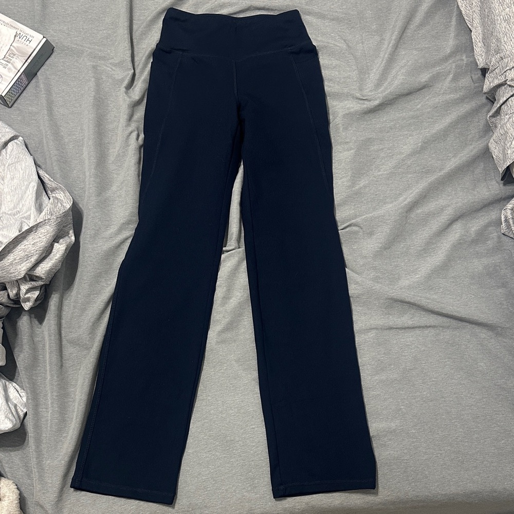High-Waisted Navy straight leg leggings
